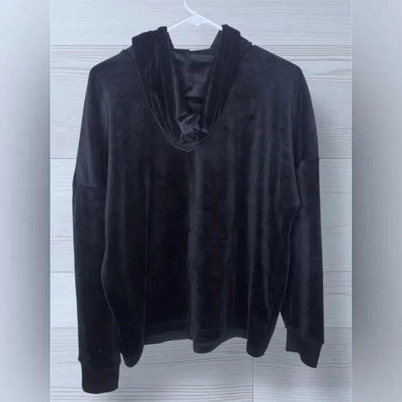 BEBE SPORT Women’s Athleisure Velour Casual Pullover Rhinestoned Hoodie - Picture 3 of 10